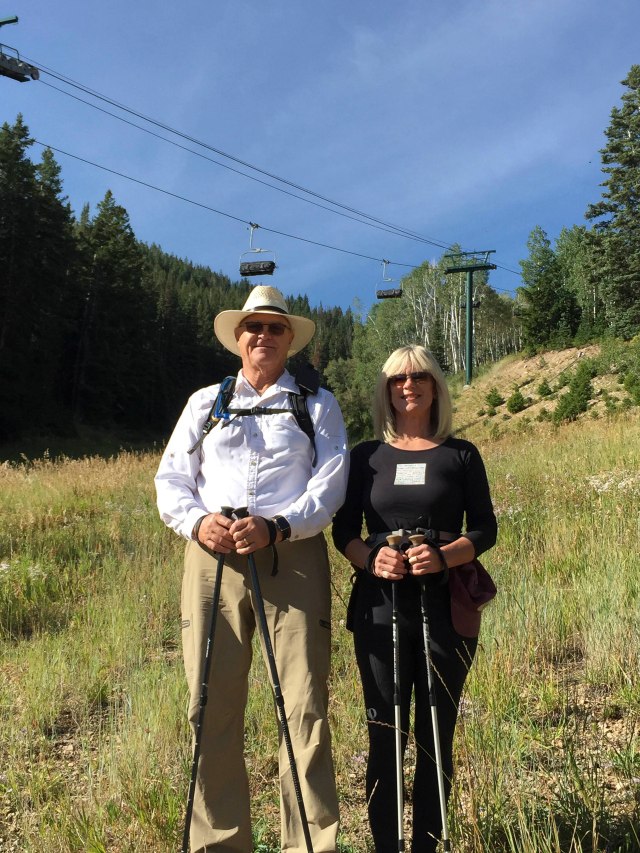 150 2015 08 29 Golf Hike Elk002