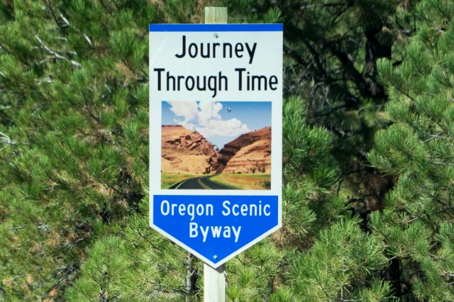 Another "green dot" scenic highway, this one through a series of fossil beds.