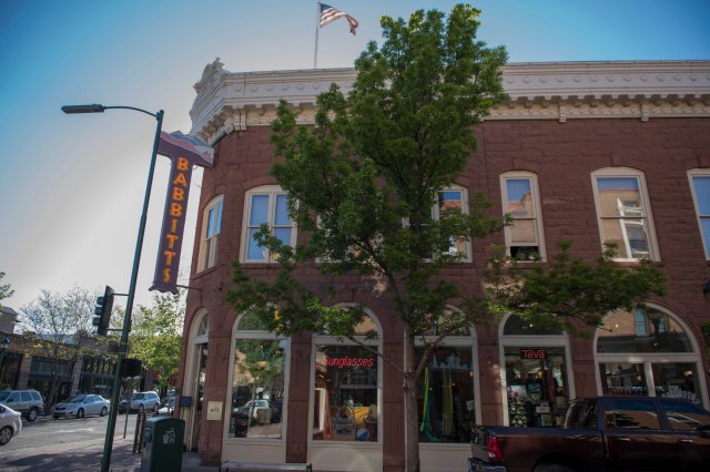 051 2016 05 23 Flag Dwtn 003