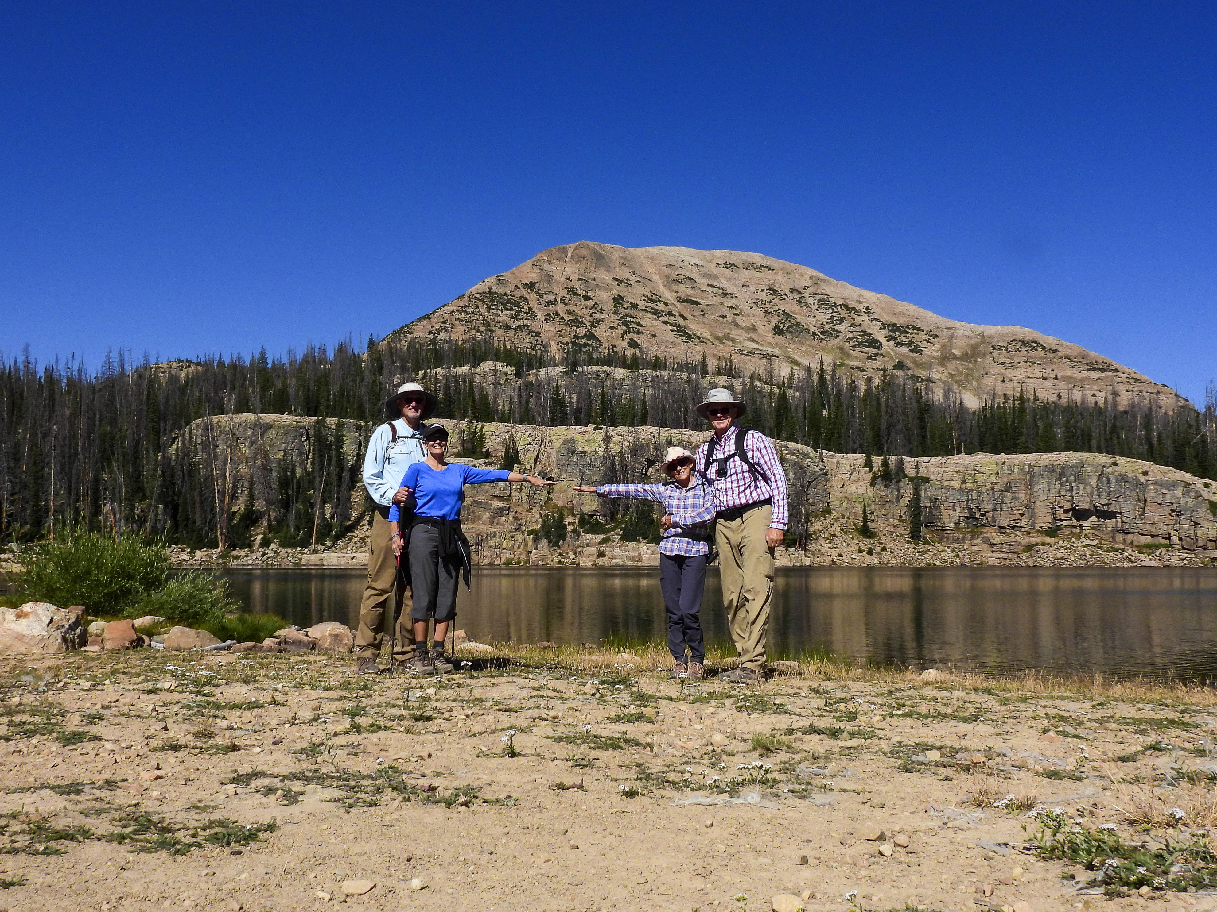 24 2020 08 08_11 Bolton Hikes007