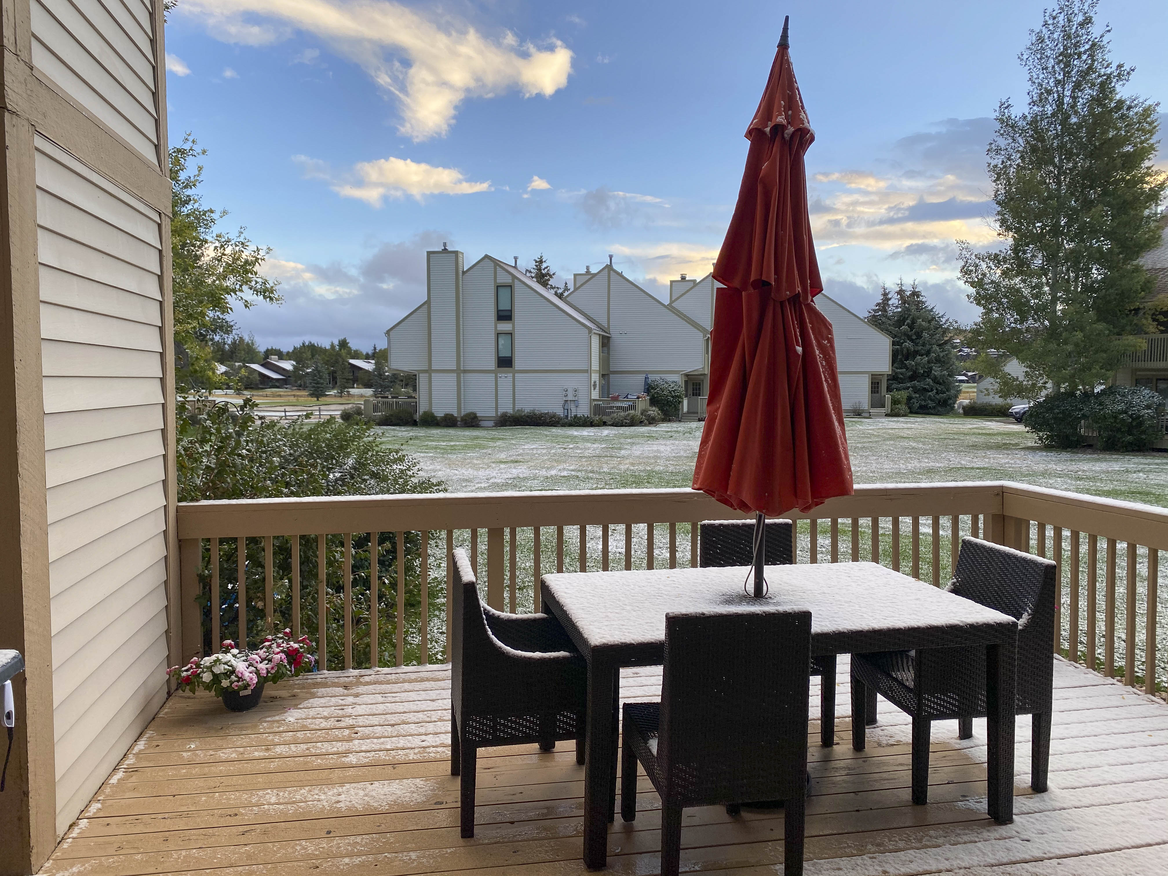 42 2020 09 08 snow001